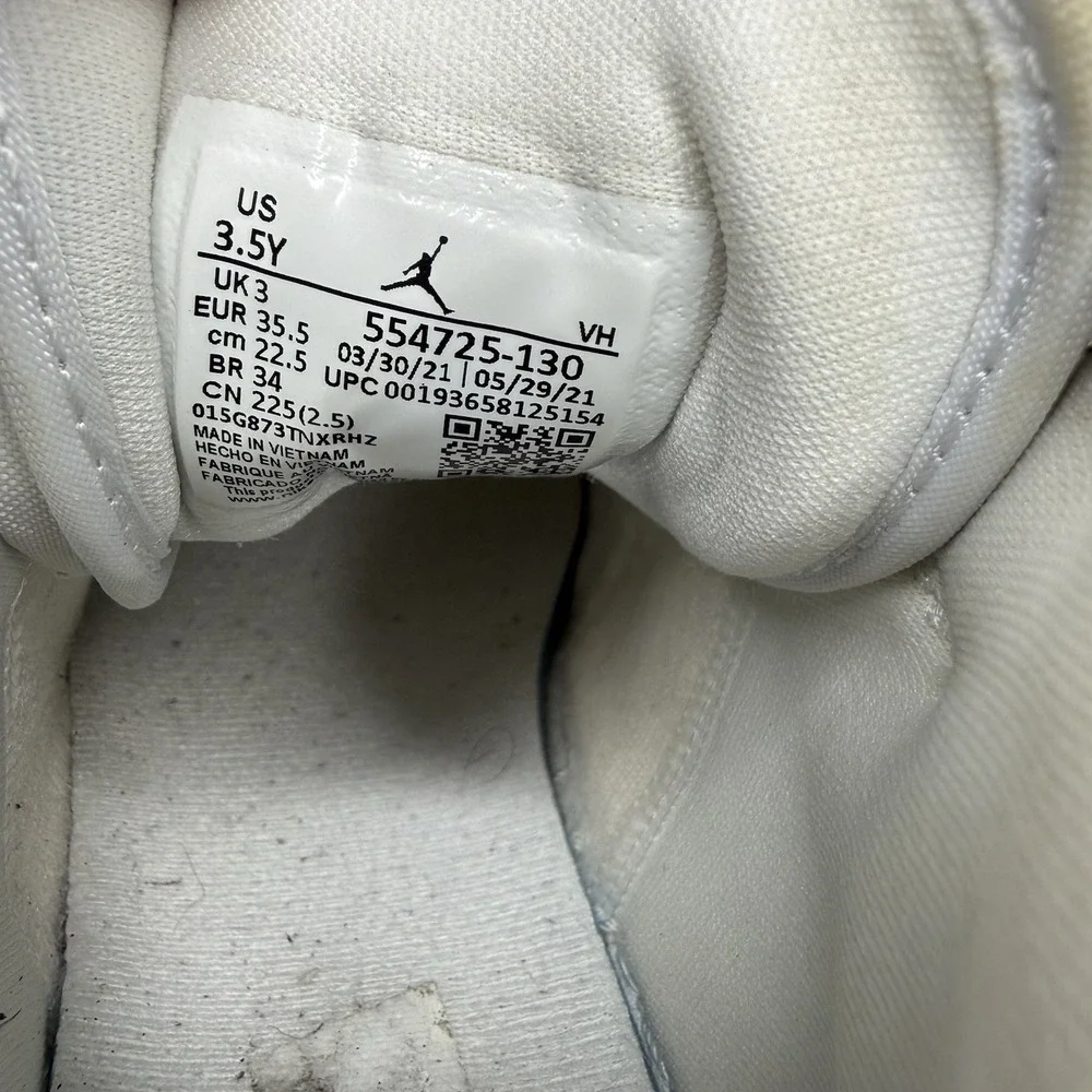 Air Jordan 1 Mid GS Triple White 3.5Y White Leather Sneakers 554725-130